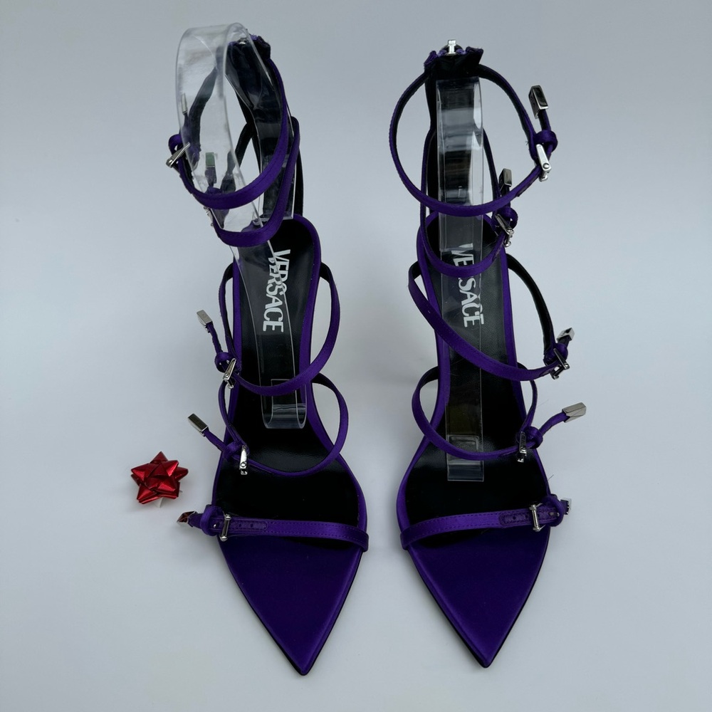 VERSACE SANDAL HEELS - Picture 8 of 14